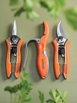 Gardener's Pocket Tool Set -The Garden Shed Store 8595268 9487 tif