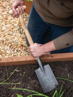 Gardener’s Lifetime Perennial Spade With Short T-Handle 9 Gardener’s Lifetime Perennial Spade With Short T-Handle -The Garden Shed Store 8600310 3318 tif
