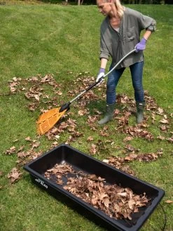 Gardener's Summer Sled And Cover -The Garden Shed Store 8611047 025 tif